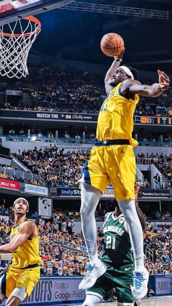 西亚卡姆重返赛场，晋级下一阶段首场状态出色，西班牙队观众沸腾！的简单介绍